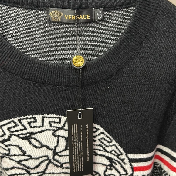 Men’s Versace Sweater brand new ! - Picture 7 of 7
